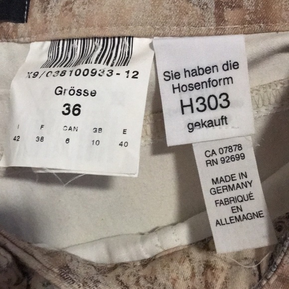 Women’s Printed Pants - Picture 4 of 4